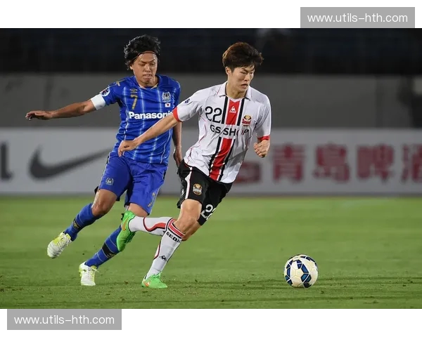 双雄逐鹿：江苏足球与大阪钢巴，一段跨越时空的绿茵博弈